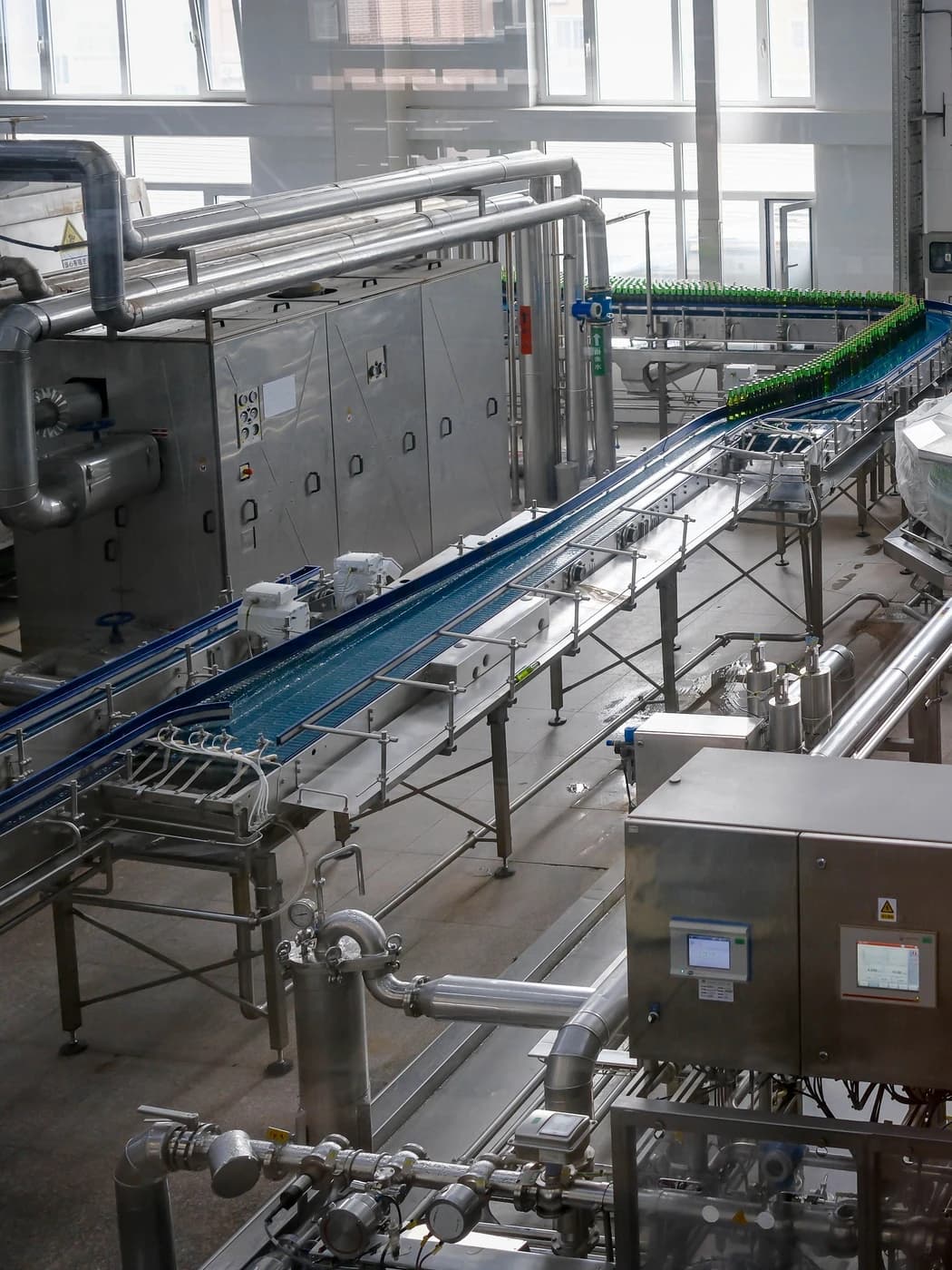 Ligne de production dans l’industrie agroalimentaire.